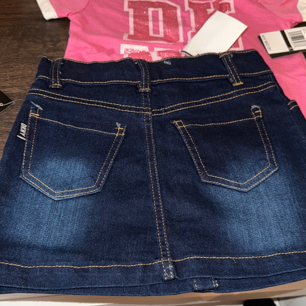 DKNY Girls Pink Graphic Tee and Denim Skirt Set Kids 5T - Picture 6 of 9